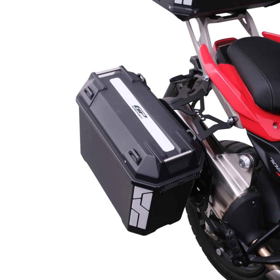 GP Kompozit Universal 26 lt x 2 Plastik Motosiklet Yan Çanta Seti Siyah